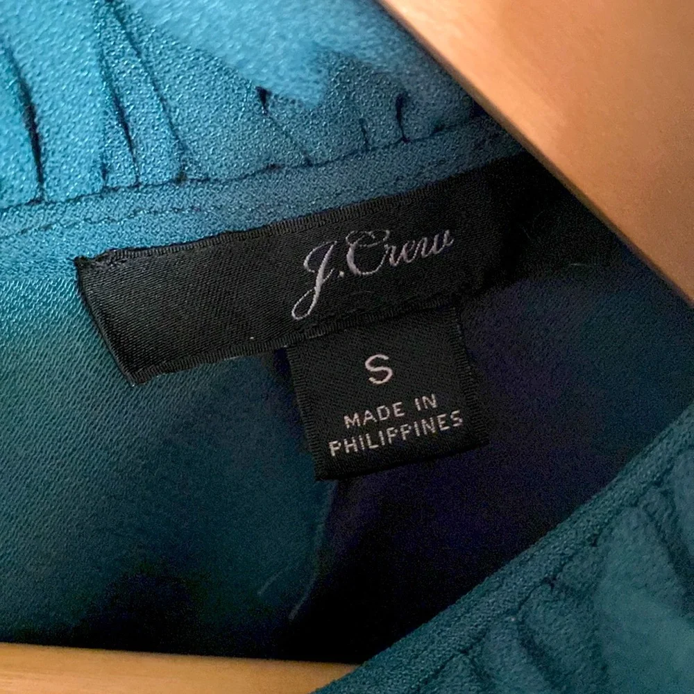 Long-sleeve ruffleneck top in 365 crepe